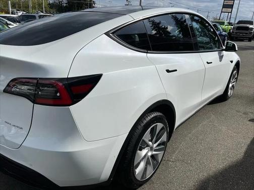 2020 Tesla Model Y Long Range Dual Motor All-Wheel Drive