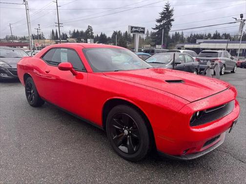 2018 Dodge Challenger SXT