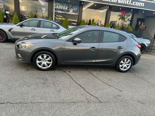 2014 Mazda Mazda3 i Sport