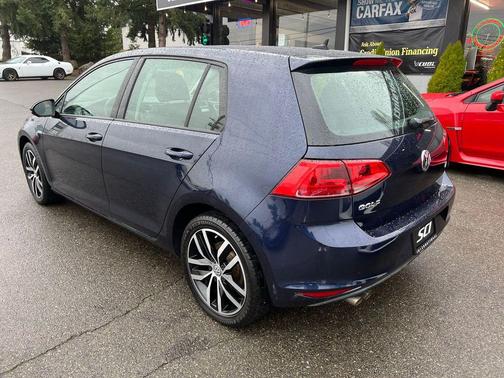 2015 Volkswagen Golf Auto TSI SE