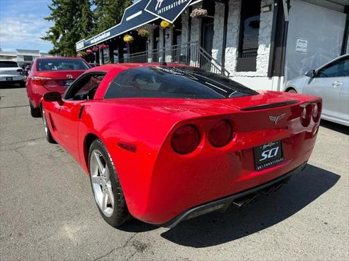 2005 Chevrolet Corvette Base