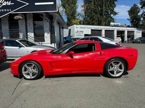 2005 Chevrolet Corvette Base