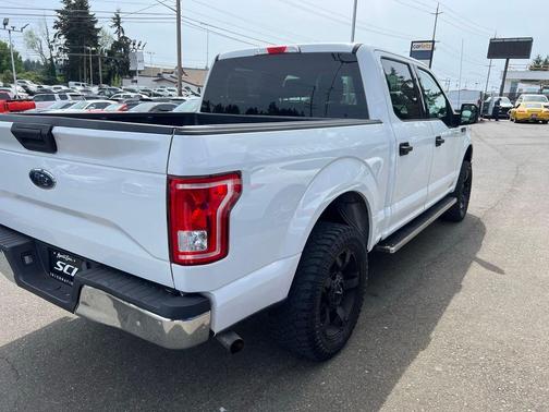 Oxford White 2017 Ford F-150 XLT