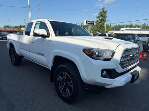 2017 Toyota Tacoma SR5