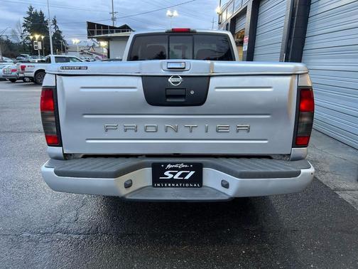 2004 Nissan Frontier XE King Cab