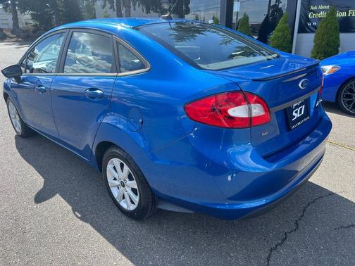 2011 Ford Fiesta SE