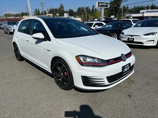 2016 Volkswagen Golf GTI 2.0T SE 4-Door