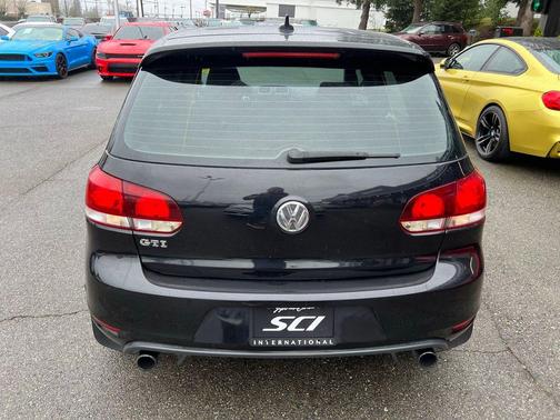 2010 Volkswagen GTI 4-Door