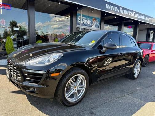 2017 Porsche Macan Base