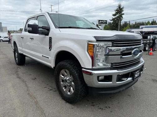 2017 Ford F-350 Lariat