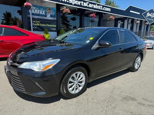 2016 Toyota Camry LE