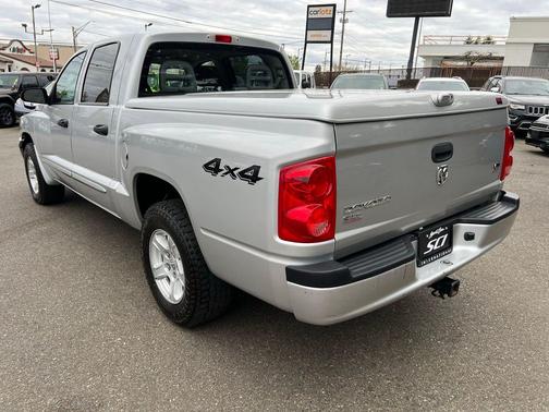 Bright Silver Metallic Clearcoat 2006 Dodge Dakota SLT Quad Cab