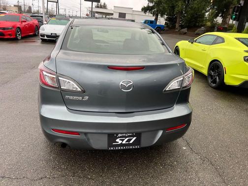 2012 Mazda Mazda3 i Sport