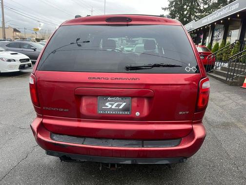 2005 Dodge Grand Caravan SXT
