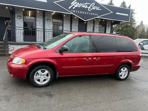 2005 Dodge Grand Caravan SXT