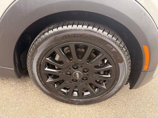 2016 MINI Hardtop Cooper