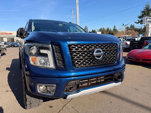 2018 Nissan Titan PRO-4X
