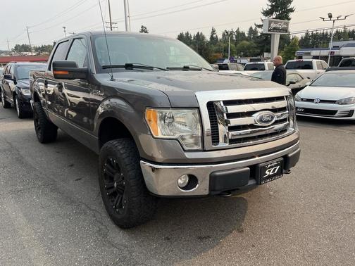 2010 Ford F-150 XLT SuperCrew