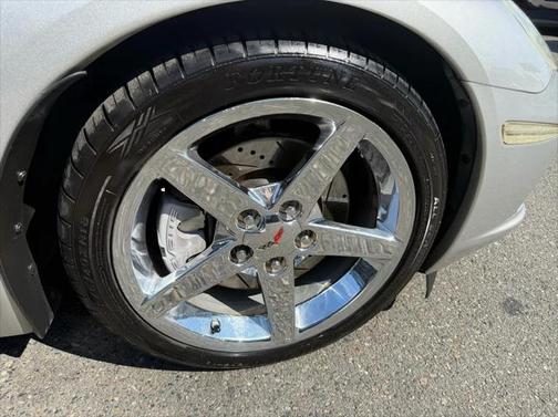 2005 Chevrolet Corvette Base
