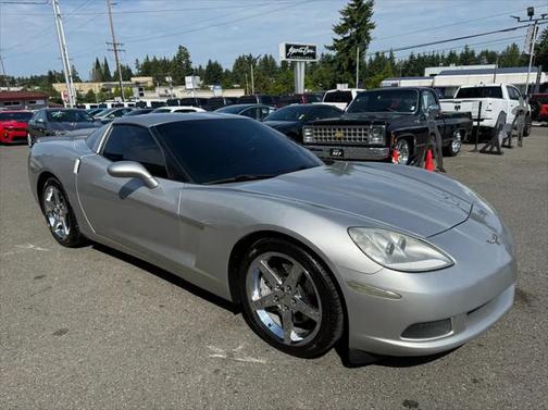 2005 Chevrolet Corvette Base