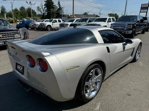 2005 Chevrolet Corvette Base