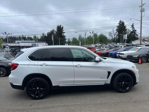 White 2018 BMW X5 xDrive35d