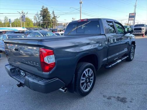 2018 Toyota Tundra SR5