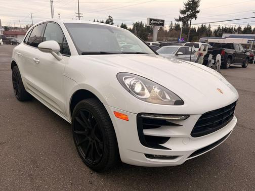 2016 Porsche Macan S