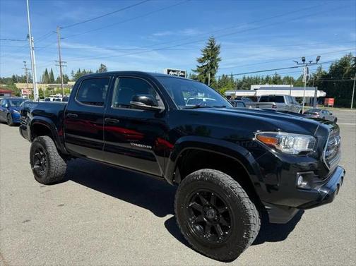 2017 Toyota Tacoma TRD Sport