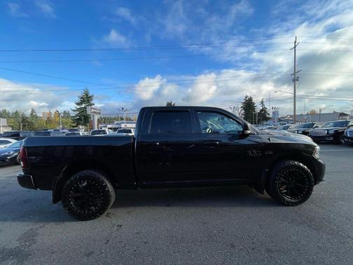 2018 RAM 1500 Sport
