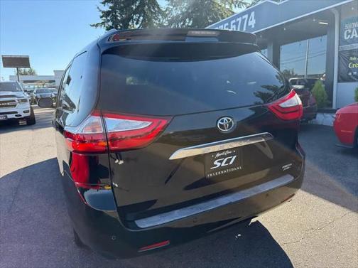 2017 Toyota Sienna Limited