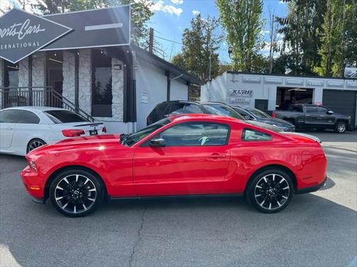 2012 Ford Mustang V6