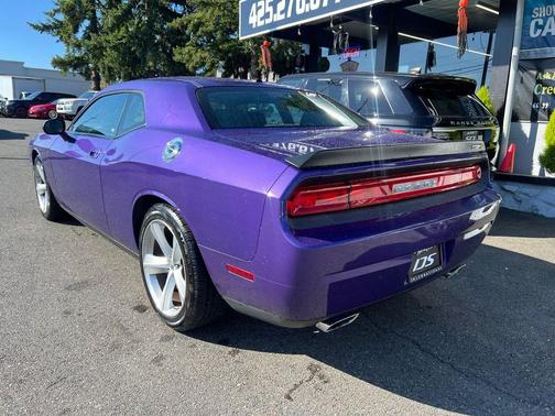 2010 Dodge Challenger SRT8