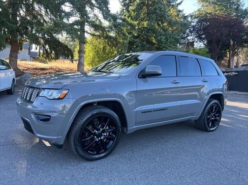 2019 Jeep Grand Cherokee Altitude