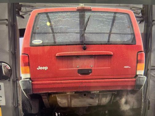 1999 Jeep Cherokee Sport 4WD