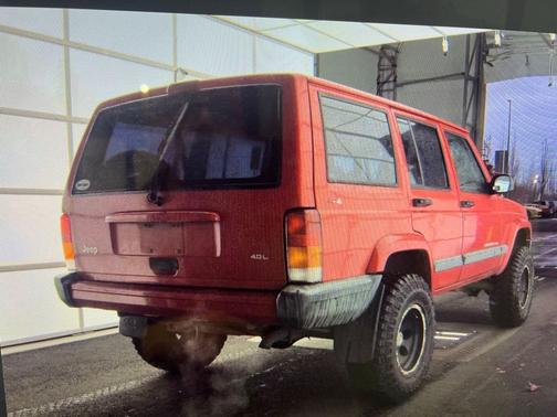 1999 Jeep Cherokee Sport 4WD