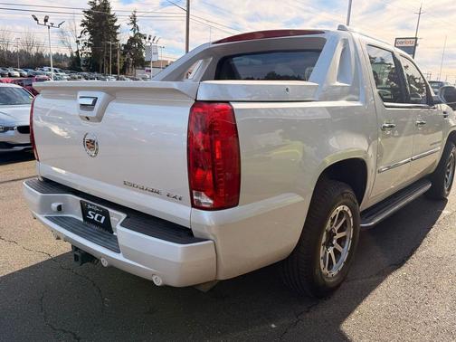 2008 Cadillac Escalade EXT Base