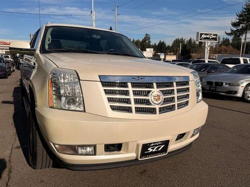 2008 Cadillac Escalade EXT Base