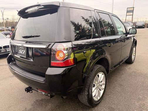 2014 Land Rover LR2 Base