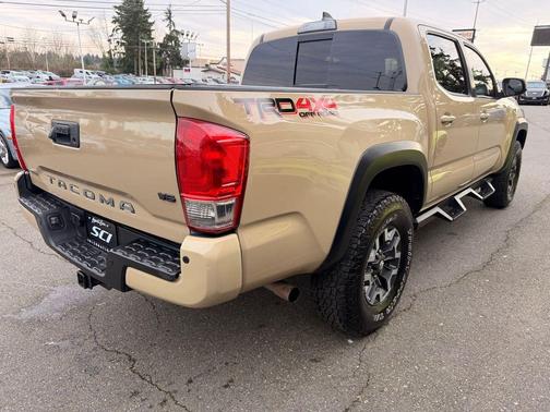 2017 Toyota Tacoma SR5