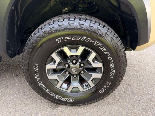 2017 Toyota Tacoma SR5