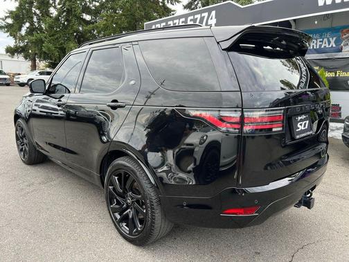 2021 Land Rover Discovery P300 S R-Dynamic