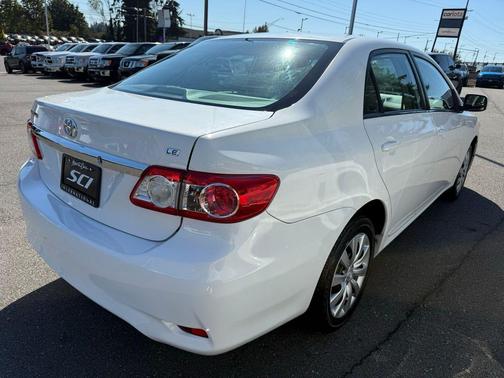 2013 Toyota Corolla LE