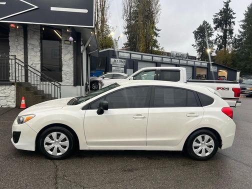 2012 Subaru Impreza 2.0i