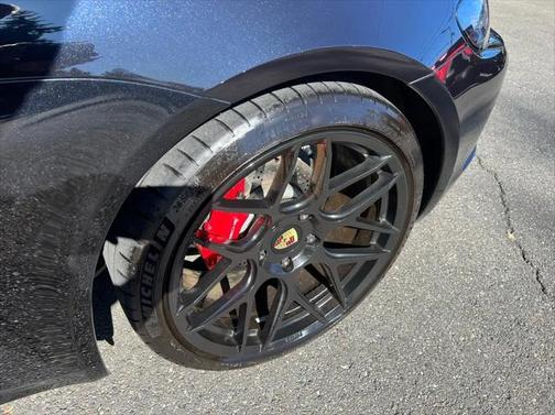 2019 Porsche 718 Cayman GTS