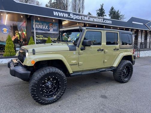 2013 Jeep Wrangler Unlimited Sahara