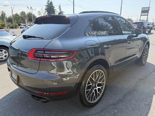 2017 Porsche Macan S