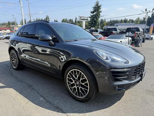 2017 Porsche Macan S