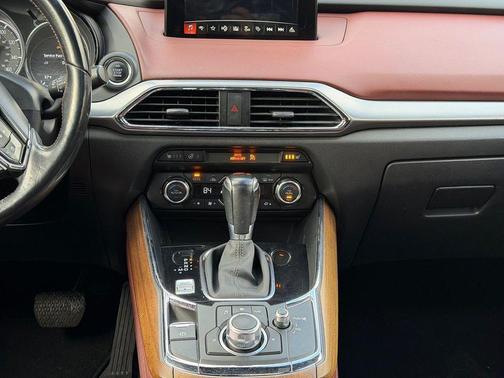 2018 Mazda CX-9 Signature