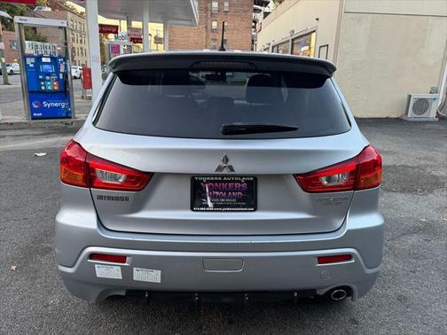 2011 Mitsubishi Outlander Sport SE